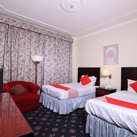 Oyo 112 Semiramis Hotel Manama Extérieur photo