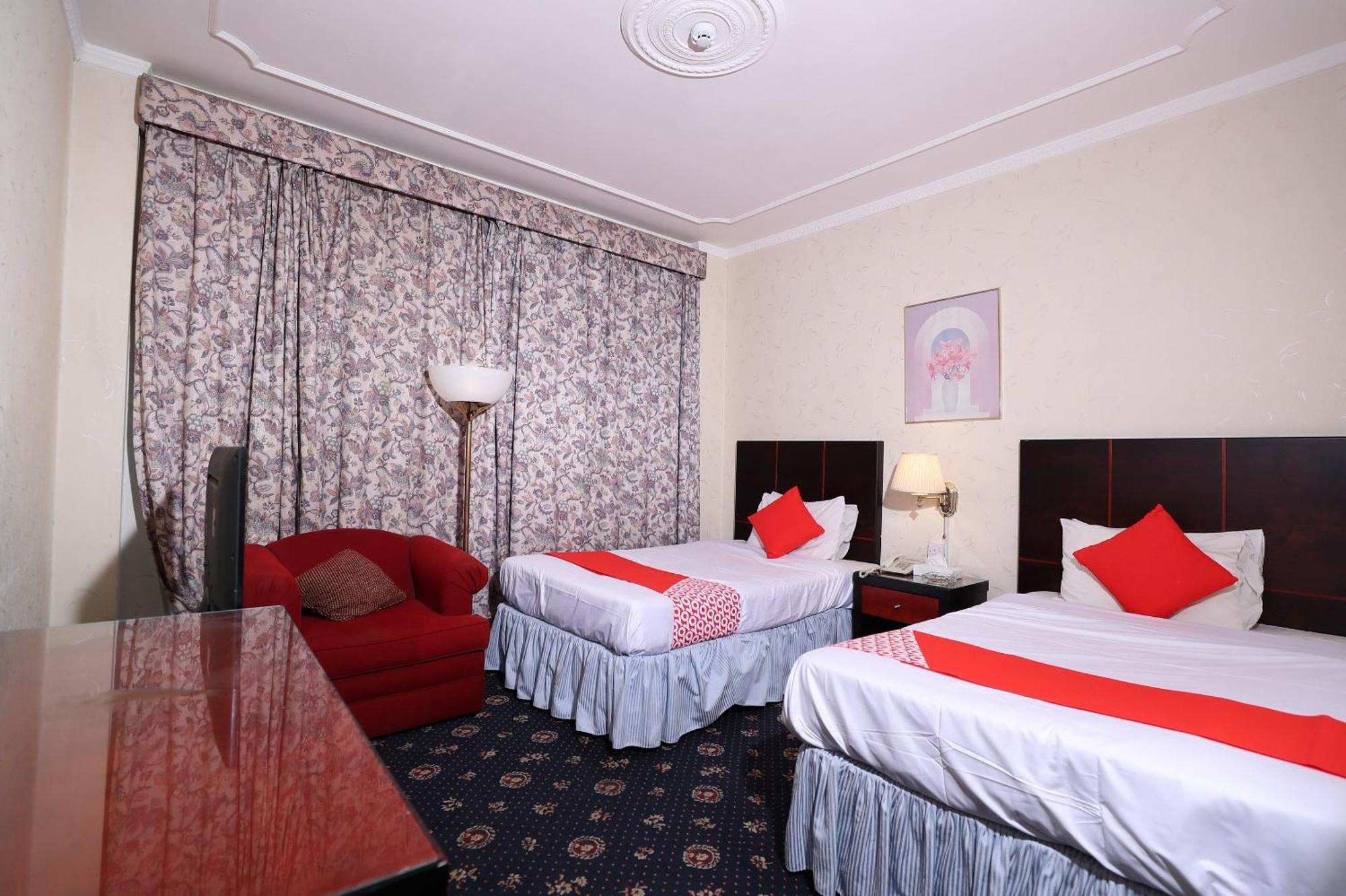Oyo 112 Semiramis Hotel Manama Extérieur photo