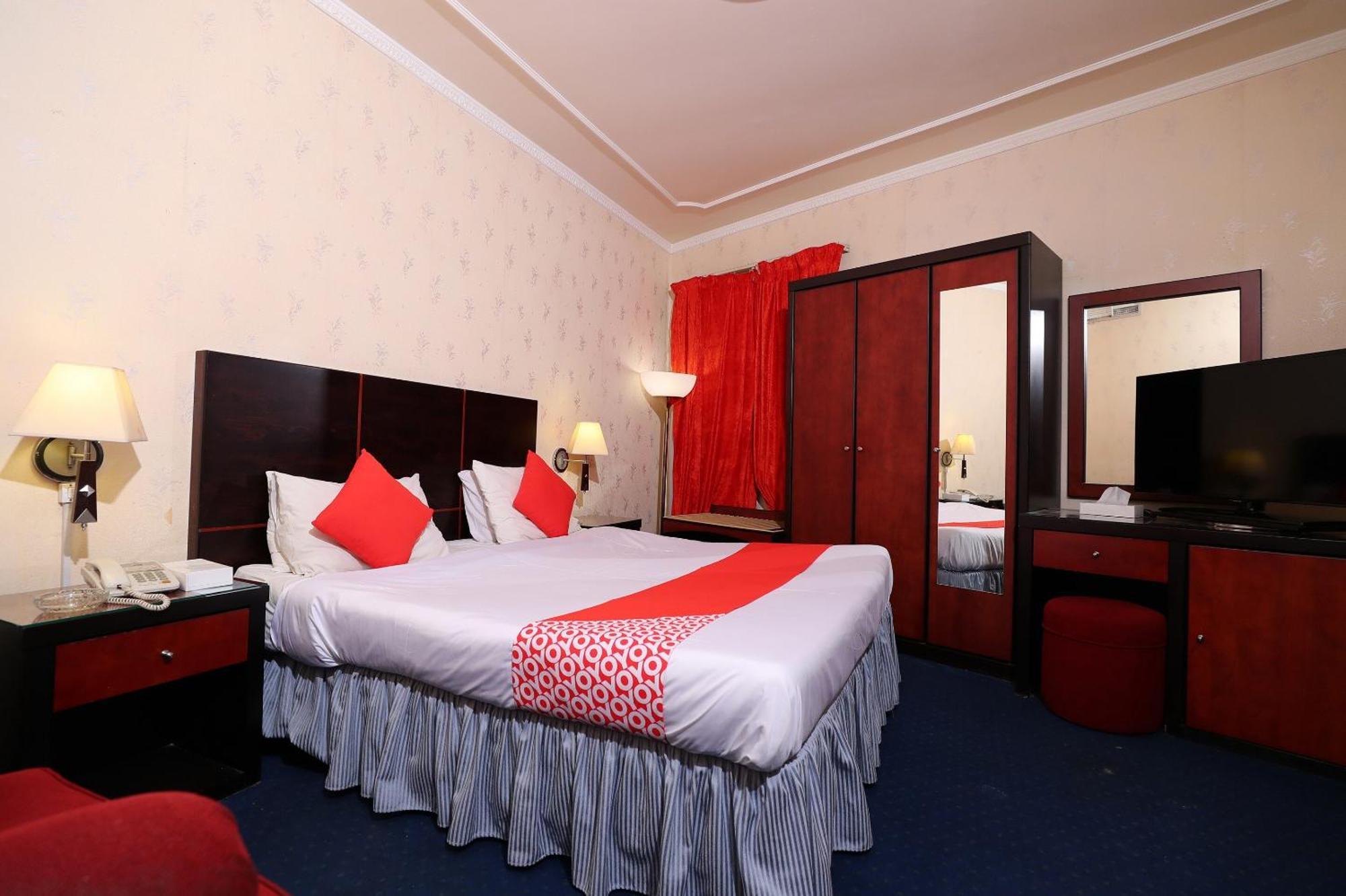 Oyo 112 Semiramis Hotel Manama Extérieur photo