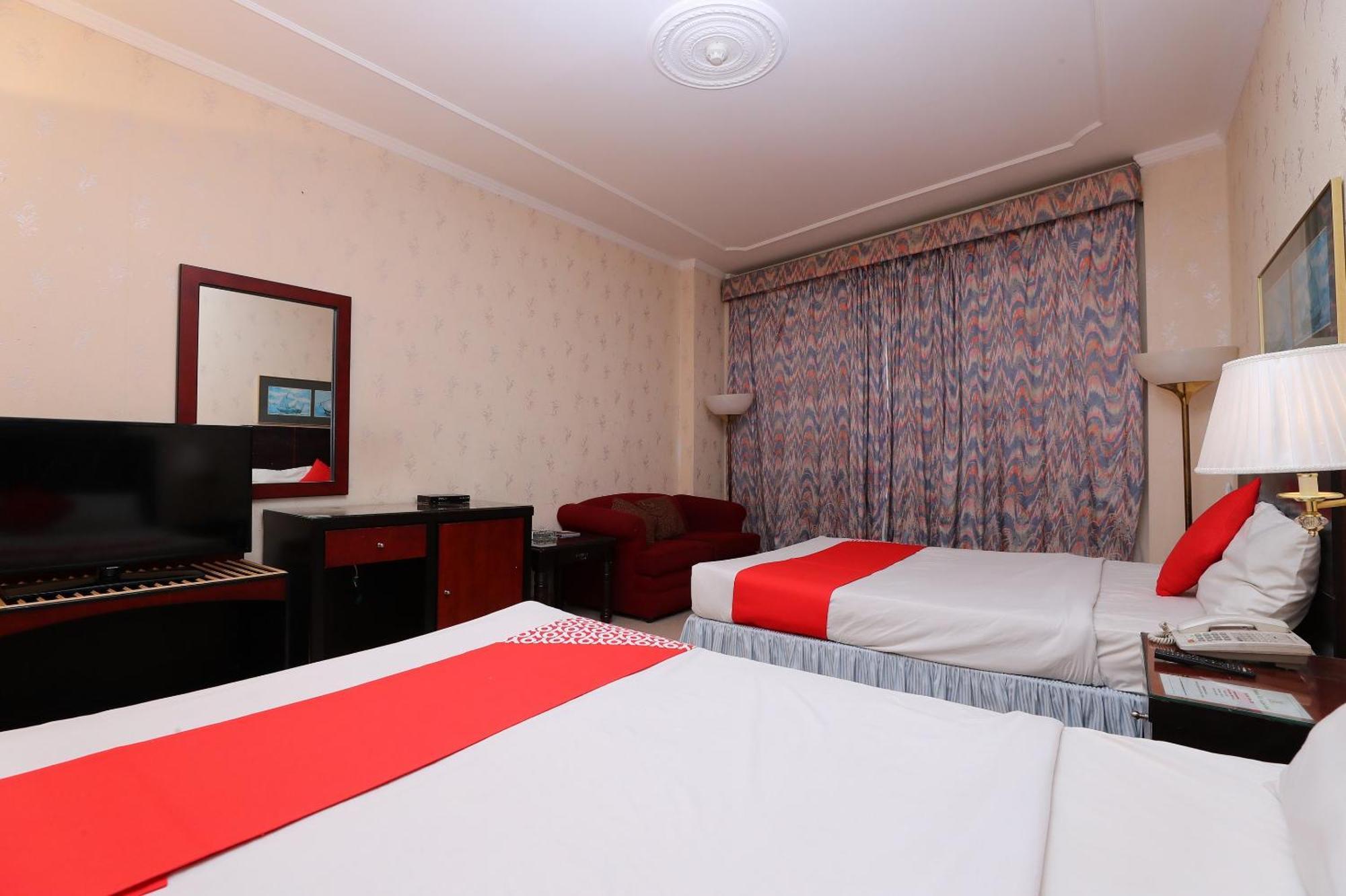 Oyo 112 Semiramis Hotel Manama Extérieur photo